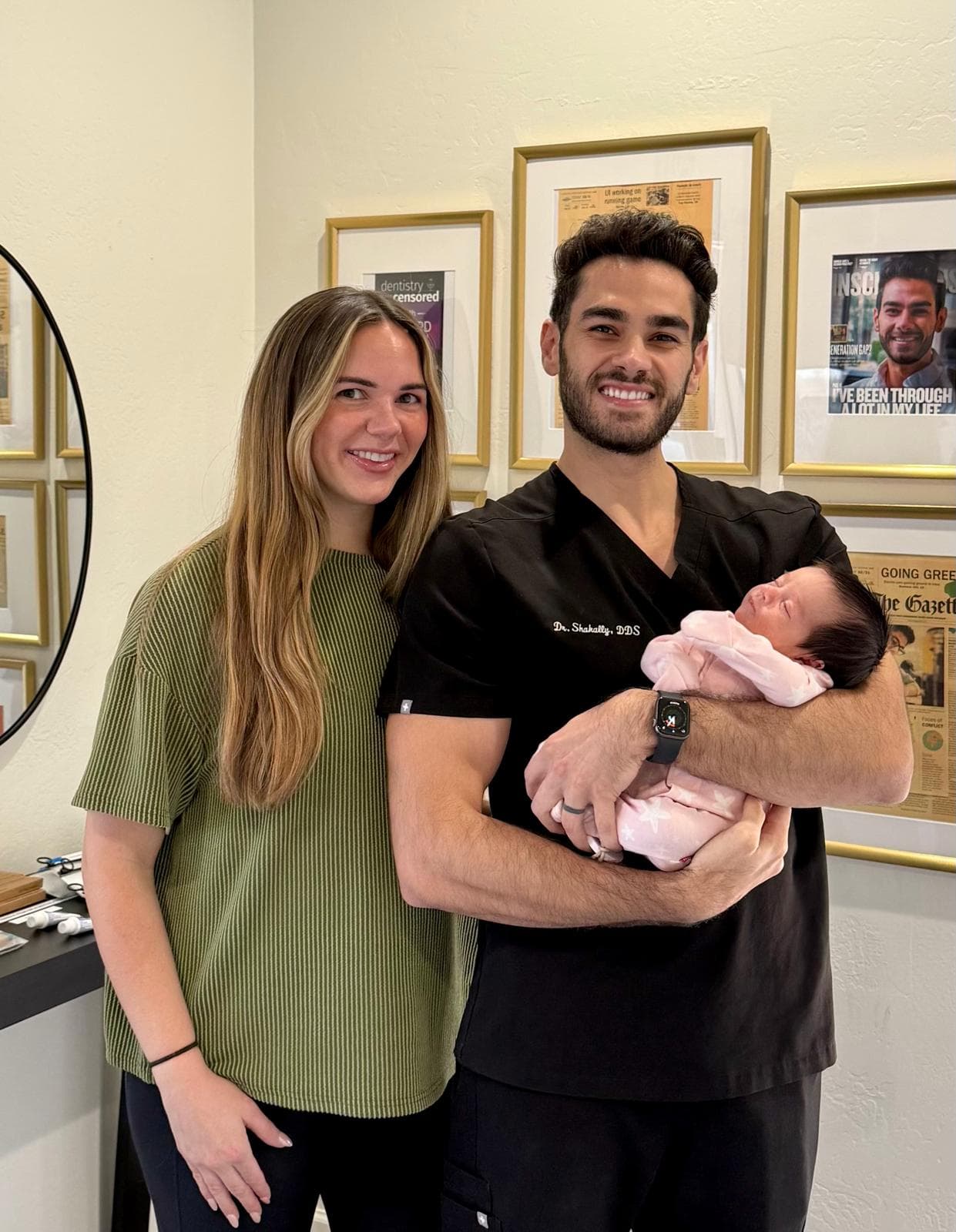Dr. Monzer Shakally, Fundador y Dentista, DDS en Southern Smiles